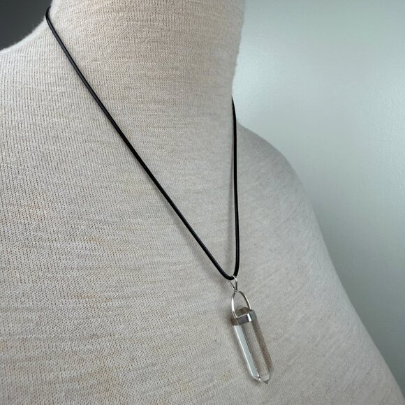 Quartz Pendant Necklace New Black Cord 22" - Picture 4 of 5